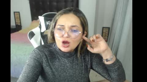 samy_vsn online show from March 5, 2025, 12:49 am