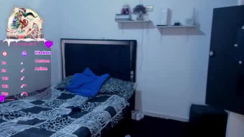 SamyHolbrook online show from December 31, 2024, 7:07 pm