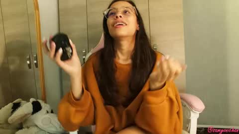 Special show on 17 december and 23 UwU online show from February 14, 2025, 4:58 am