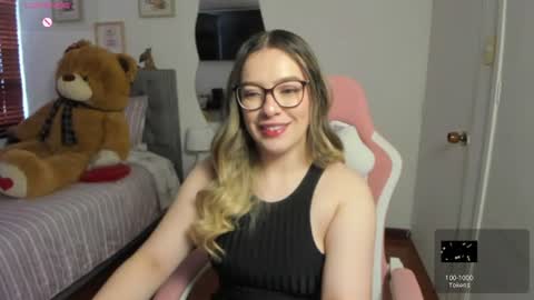 Snapshot of samysweet_8 chatting on July 1, 2026, 1:34 pm Samanta online show from July 1, 2026, 1:34 pm