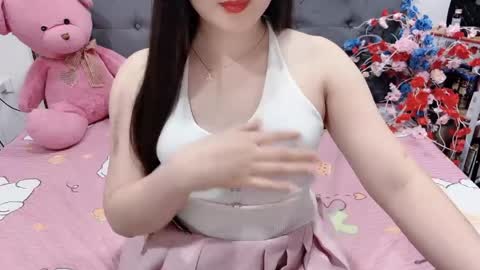 sanami_sian_ online show from April 22, 2026, 1:56 pm