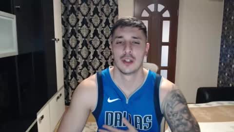 Sanchez Erik online show from February 3, 2025, 9:30 am