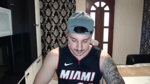 Sanchez Erik online show from February 19, 2025, 8:12 am