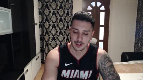 Sanchez Erik online show from February 26, 2025, 3:08 pm