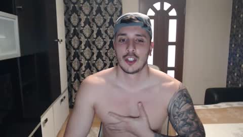 Sanchez Erik online show from March 4, 2025, 2:42 pm