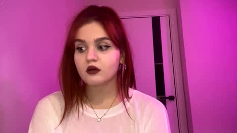 Ava online show from November 25, 2025, 6:41 pm