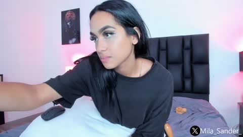 MilaSander online show from December 13, 2024, 1:26 am