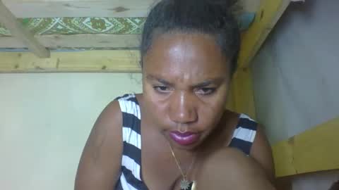 Snapshot of sandolahh chatting on October 4, 2025, 12:41 am SANDO online show from October 4, 2025, 12:41 am