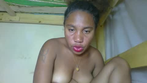 Snapshot of sandolahh chatting on October 15, 2025, 8:09 pm SANDO online show from October 15, 2025, 8:09 pm