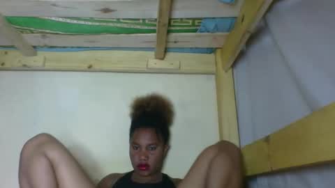 Snapshot of sandolahh chatting on October 16, 2025, 8:37 am SANDO online show from October 16, 2025, 8:37 am