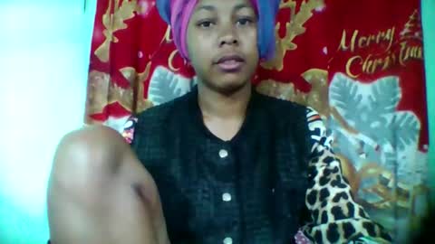 sandra1253099 online show from October 4, 2025, 8:01 am