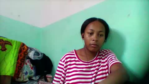 sandra1253099 online show from November 2, 2025, 7:55 am