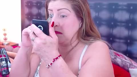Snapshot of sandra_20_ chatting on October 4, 2025, 10:13 am SANDRA online show from October 4, 2025, 10:13 am