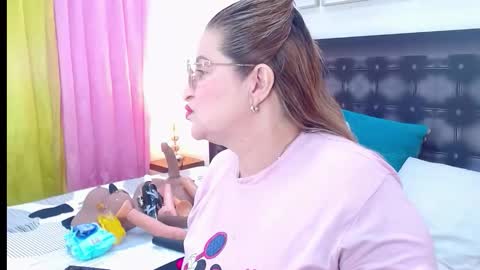 SANDRA online show from May 30, 2026, 11:07 am