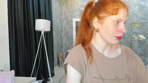 Snapshot of sandra__wilson chatting on June 16, 2026, 1:30 am Sandra online show from June 16, 2026, 1:30 am