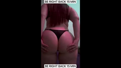 Snapshot of sandra_brown_ chatting on December 22, 2025, 1:02 am sandra_brown_ online show from December 22, 2025, 1:02 am