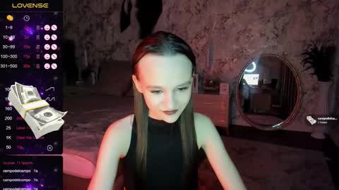 sandra_powers online show from November 23, 2025, 3:01 pm