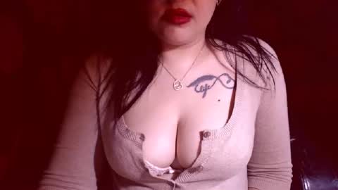 Sandra online show from March 10, 2026, 5:51 pm