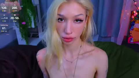 Snapshot of sandragriff chatting on June 27, 2026, 10:31 am Sally online show from June 27, 2026, 10:31 am