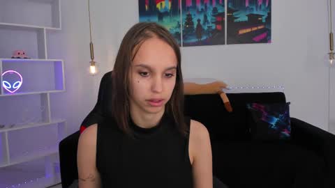 Snapshot of sandrazoe chatting on September 22, 2025, 4:14 am San online show from September 22, 2025, 4:14 am