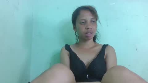 sandrinah788632 online show from April 17, 2026, 4:37 am