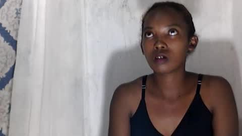 sandrine718 online show from March 29, 2026, 6:57 am