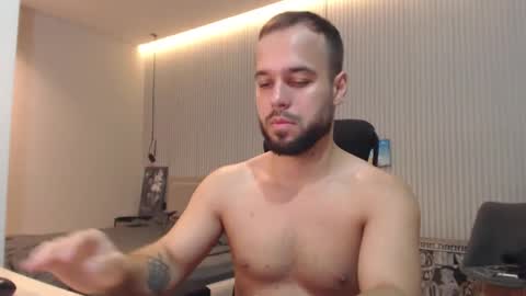 DeAlex online show from November 6, 2025, 9:32 am