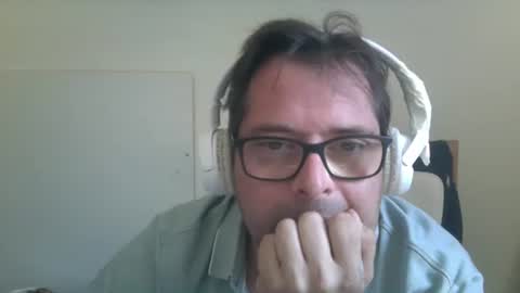 Snapshot of sandrolickyou chatting on April 26, 2026, 8:45 am sandrolickyou online show from April 26, 2026, 8:45 am