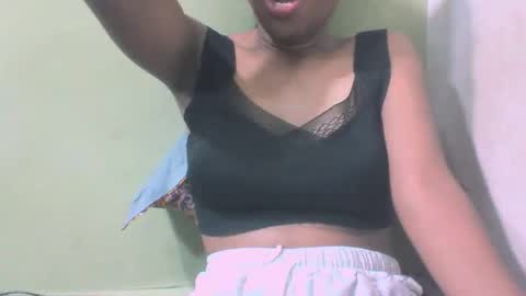 sandy735579 online show from February 21, 2026, 6:53 pm