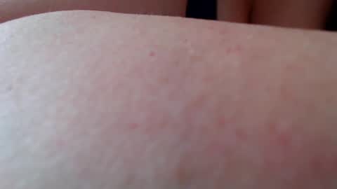 sandycandypervs online show from April 19, 2026, 7:40 am