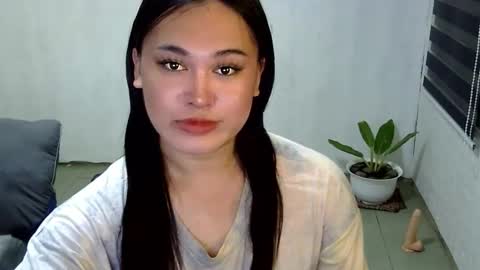 DANAYA online show from October 17, 2025, 5:43 am