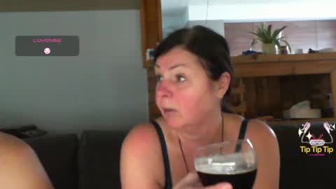 sanroom online show from February 19, 2025, 3:27 pm