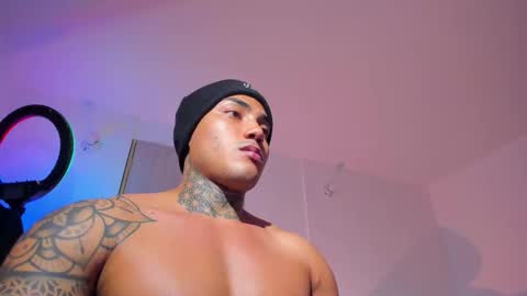 Santi Ferrer online show from February 23, 2026, 11:57 pm