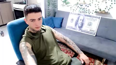 Snapshot of santi_ss chatting on February 4, 2026, 3:51 pm santi_ss online show from February 4, 2026, 3:51 pm