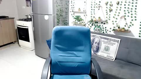 Snapshot of santi_ss chatting on February 6, 2026, 1:21 am santi_ss online show from February 6, 2026, 1:21 am