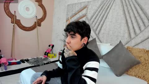 SantiAbader online show from November 20, 2025, 12:05 pm