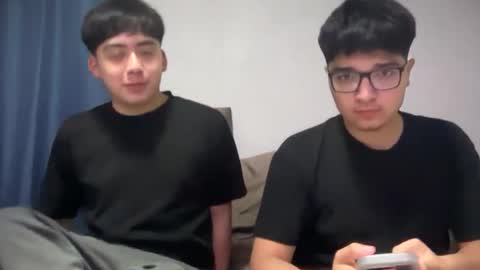 Snapshot of santiagodfreak chatting on October 7, 2025, 6:54 am Santiago18 online show from October 7, 2025, 6:54 am