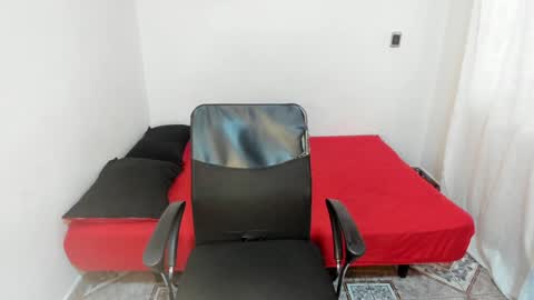 Julius Novachrono  online show from December 12, 2024, 7:59 pm