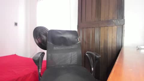 Julius Novachrono  online show from January 29, 2025, 5:45 pm