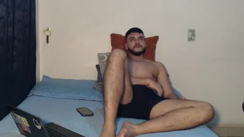 santiexxx online show from May 1, 2026, 10:47 pm