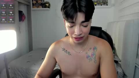 Mr. Santiago online show from December 2, 2025, 1:39 pm