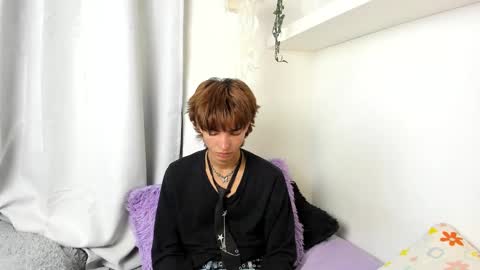 kitty online show from January 16, 2025, 4:38 am