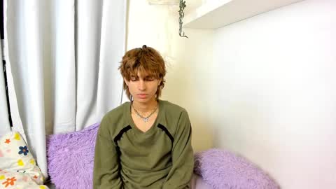 kitty online show from February 18, 2025, 4:37 am