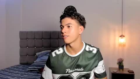 santy_stump online show from January 7, 2026, 9:39 pm