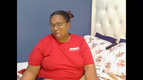 sanuche59670 online show from May 12, 2026, 3:09 pm