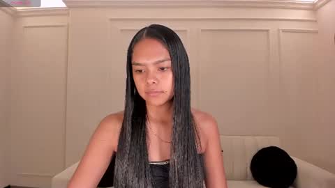 Saphira James online show from July 7, 2026, 1:19 am