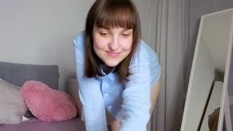 Anny online show from September 19, 2025, 11:49 pm