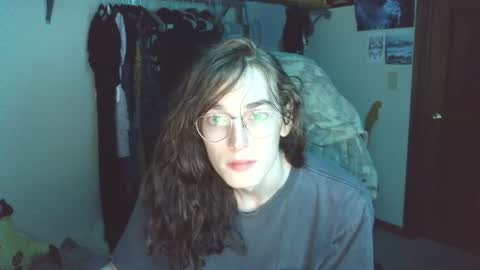 Snapshot of sapphicvoid chatting on July 2, 2026, 6:08 am Jade online show from July 2, 2026, 6:08 am