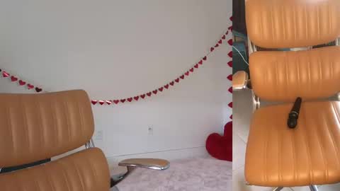 sapphir3xoxo online show from February 18, 2025, 8:36 pm