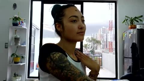 Snapshot of sapphire_mei866 chatting on May 4, 2026, 9:44 pm safir online show from May 4, 2026, 9:44 pm